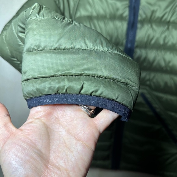 Burton women’s reversible puffer jacket size medium - Picture 4 of 16